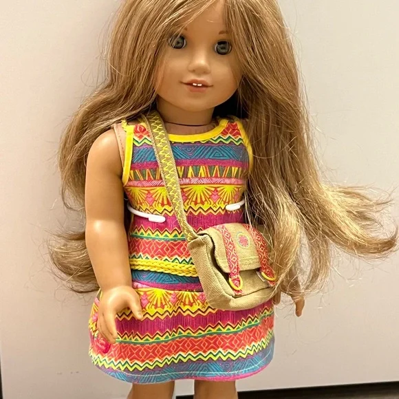 American Girl Doll Lea Clark - complete with book in box - Picture 5 of 7